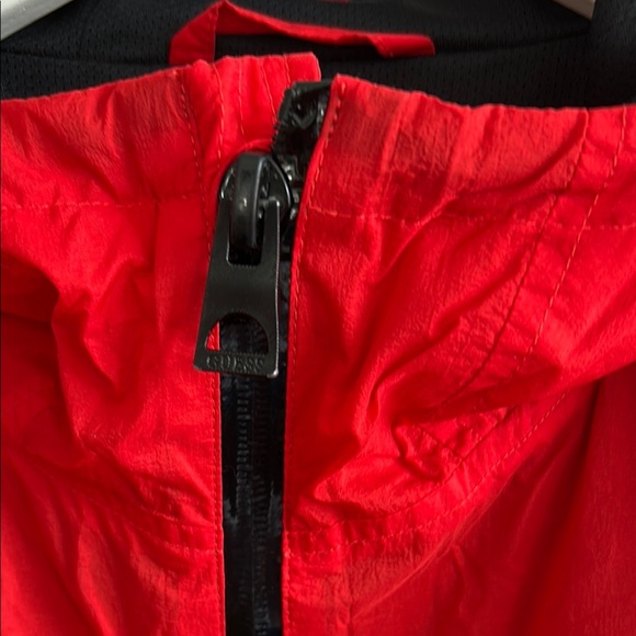 Guess Red Raincoat with Full Zip and Stand Up Collar - Picture 11 of 12